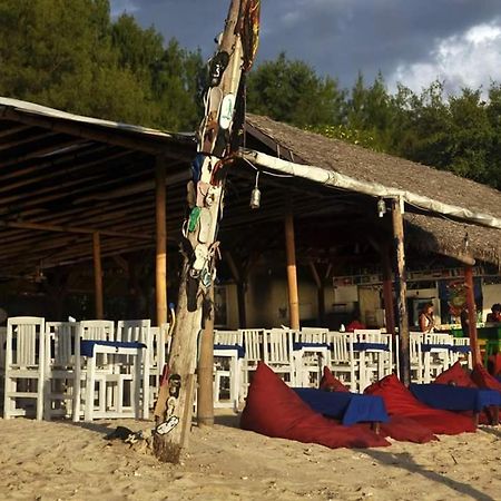 Sasak Island Bungalows Gili Meno Exterior photo