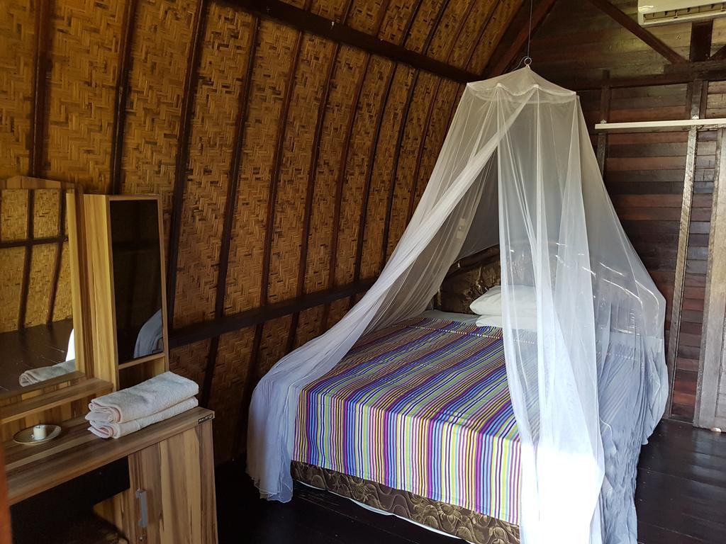 Sasak Island Bungalows Gili Meno Exterior photo